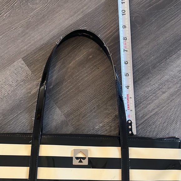 Kate Spade Vinyl Zip Tote Cream and Black Striped - Picture 4 of 15